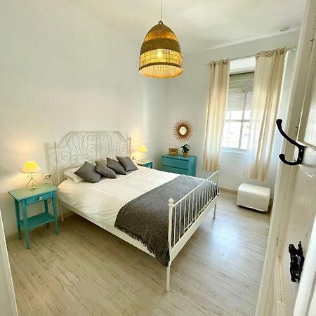 Gatu Villa Salinera, " Preferente Mayores De 25 Anos Y Familias " El Puerto de Santa María Kültér fotó