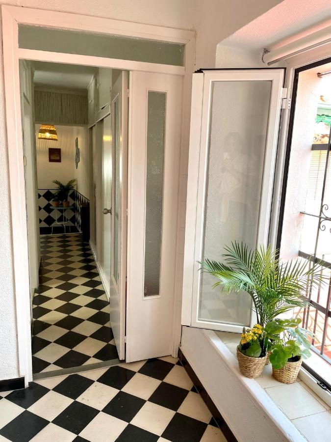 Gatu Villa Salinera, " Preferente Mayores De 25 Anos Y Familias " El Puerto de Santa María Kültér fotó
