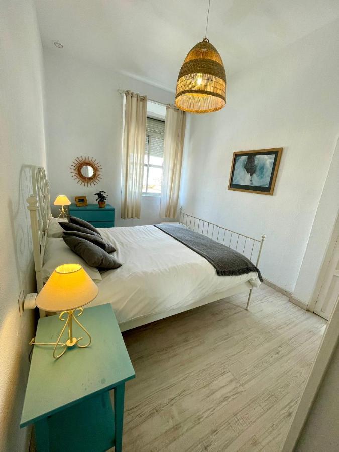Gatu Villa Salinera, " Preferente Mayores De 25 Anos Y Familias " El Puerto de Santa María Kültér fotó