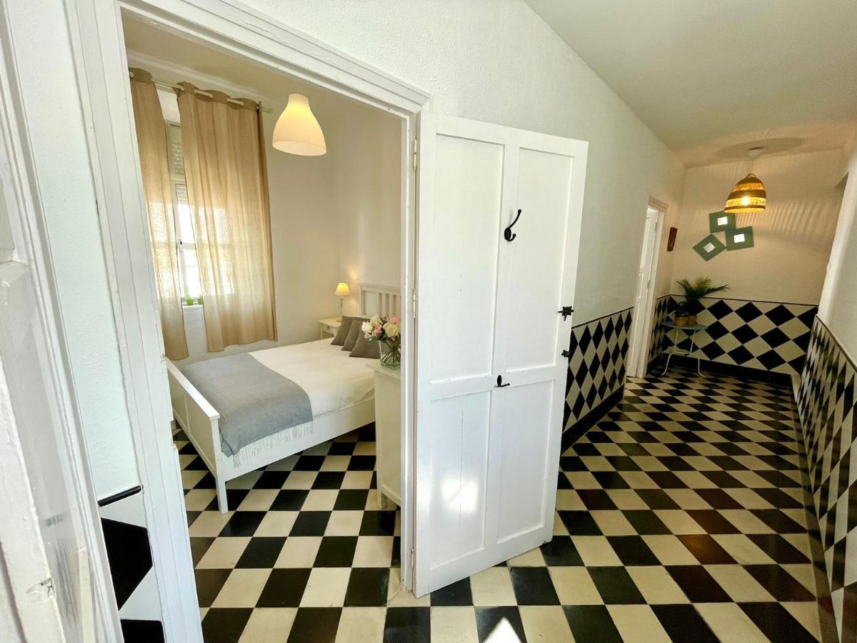 Gatu Villa Salinera, " Preferente Mayores De 25 Anos Y Familias " El Puerto de Santa María Kültér fotó